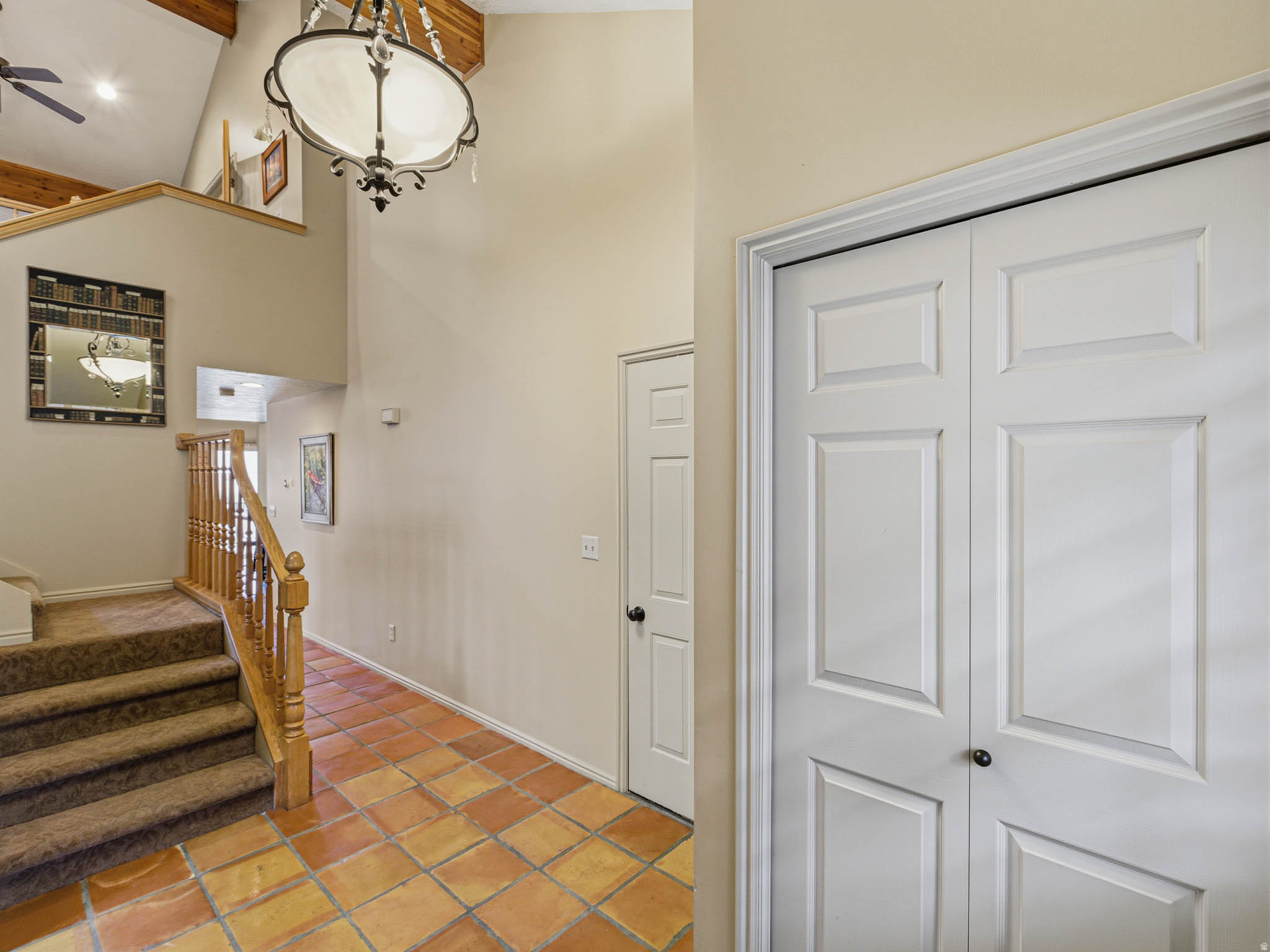 SWISS OAKS - Residential