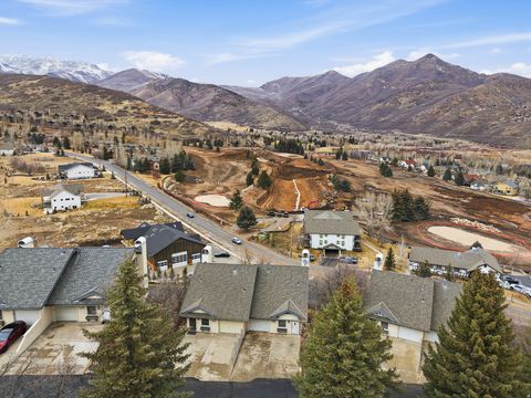Tiny photo for 904 W SCHNEITTER CIR, Midway, UT 84049 (MLS # 2136320)