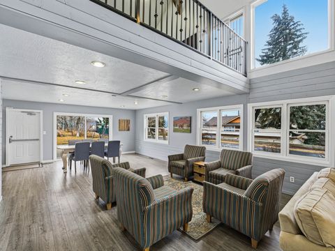 Tiny photo for 904 W SCHNEITTER CIR, Midway, UT 84049 (MLS # 2136320)