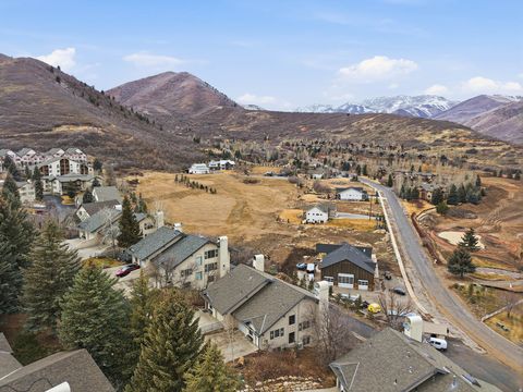 Tiny photo for 904 W SCHNEITTER CIR, Midway, UT 84049 (MLS # 2136320)