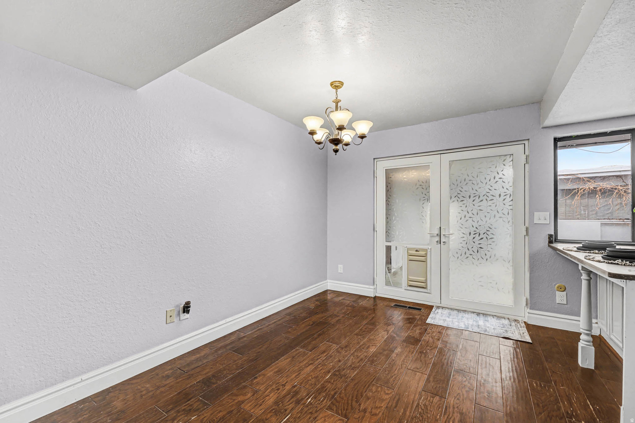 BENCHMARK VILLAGE - Residential