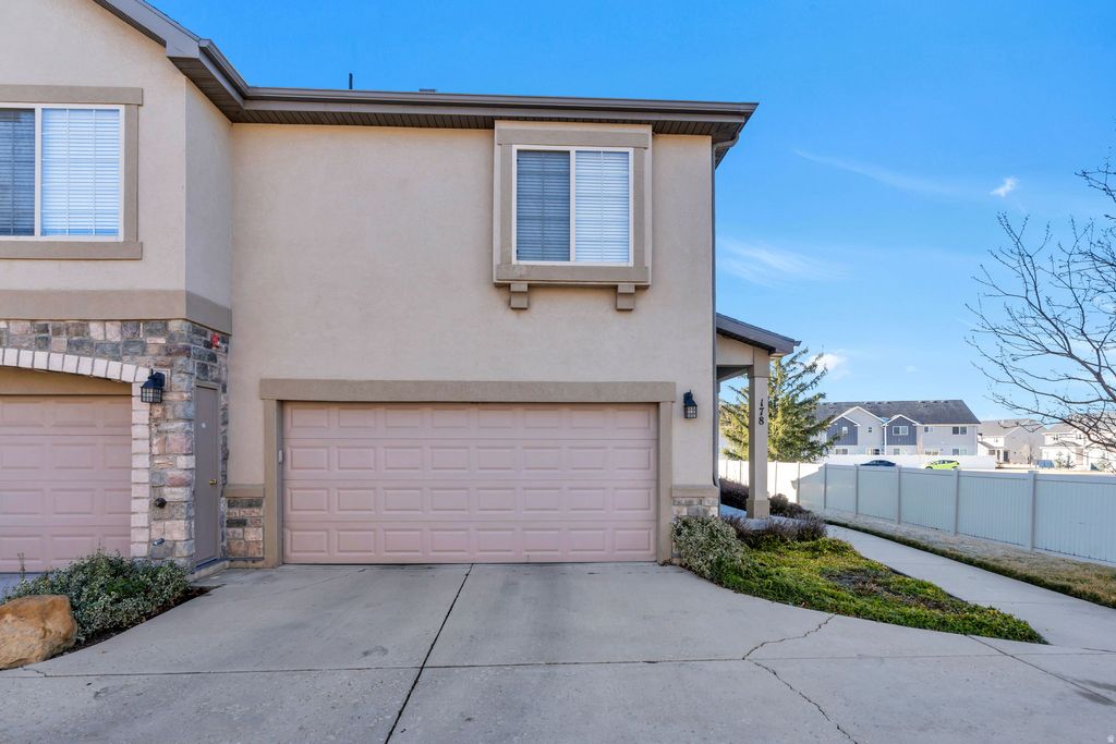 Photo of 178 S 920 E, American Fork, UT 84003 (MLS # 2141878)