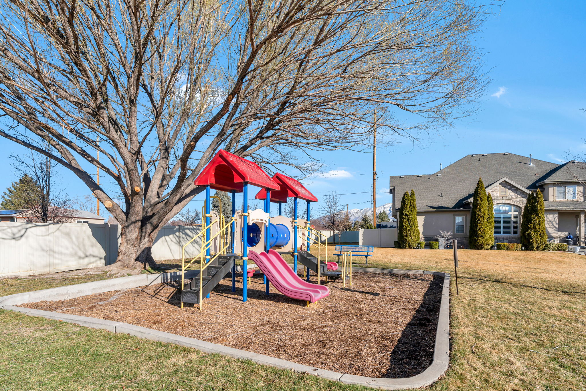 HAYMAKER RETREAT CONDO - Residential