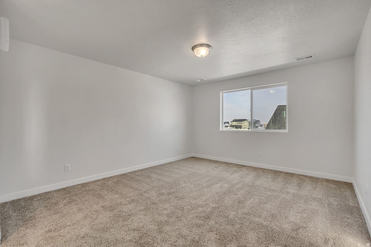 PARKVIEW AT SHORELINE - Residential