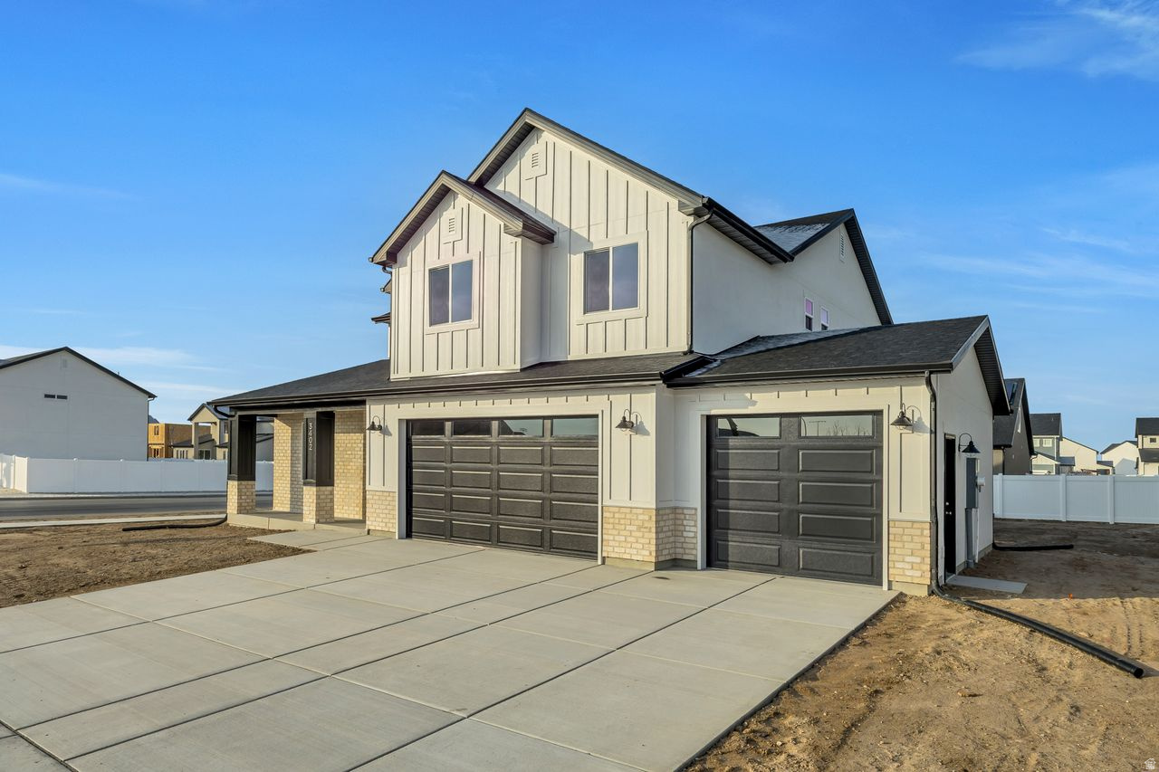 PARKVIEW AT SHORELINE - Residential