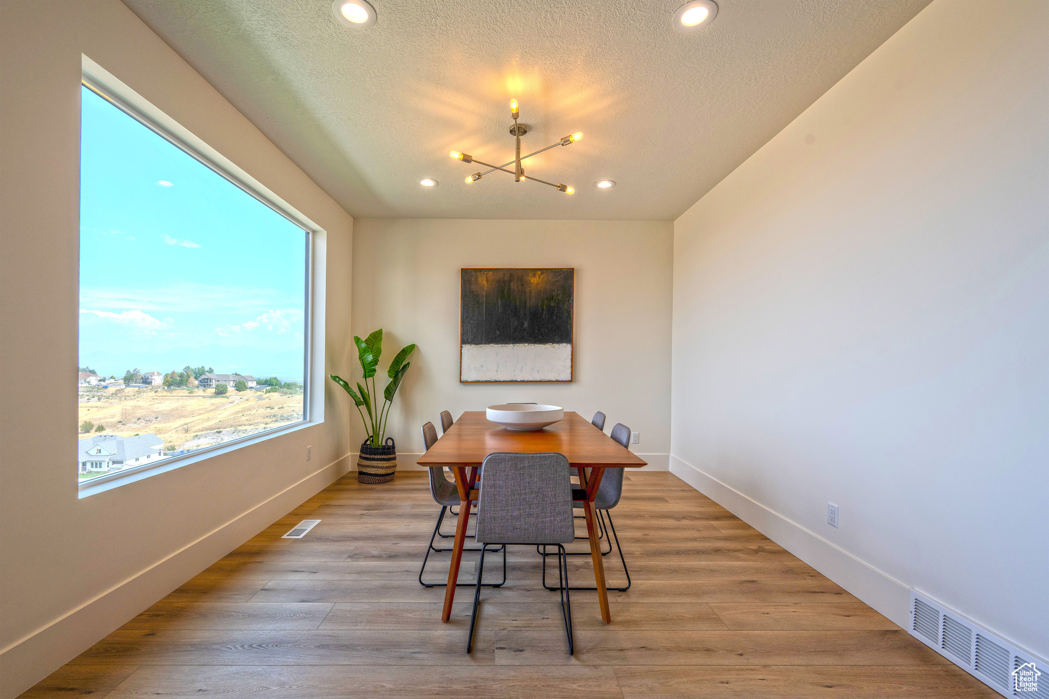 RIDGES AT ROSE CANYON - Residential