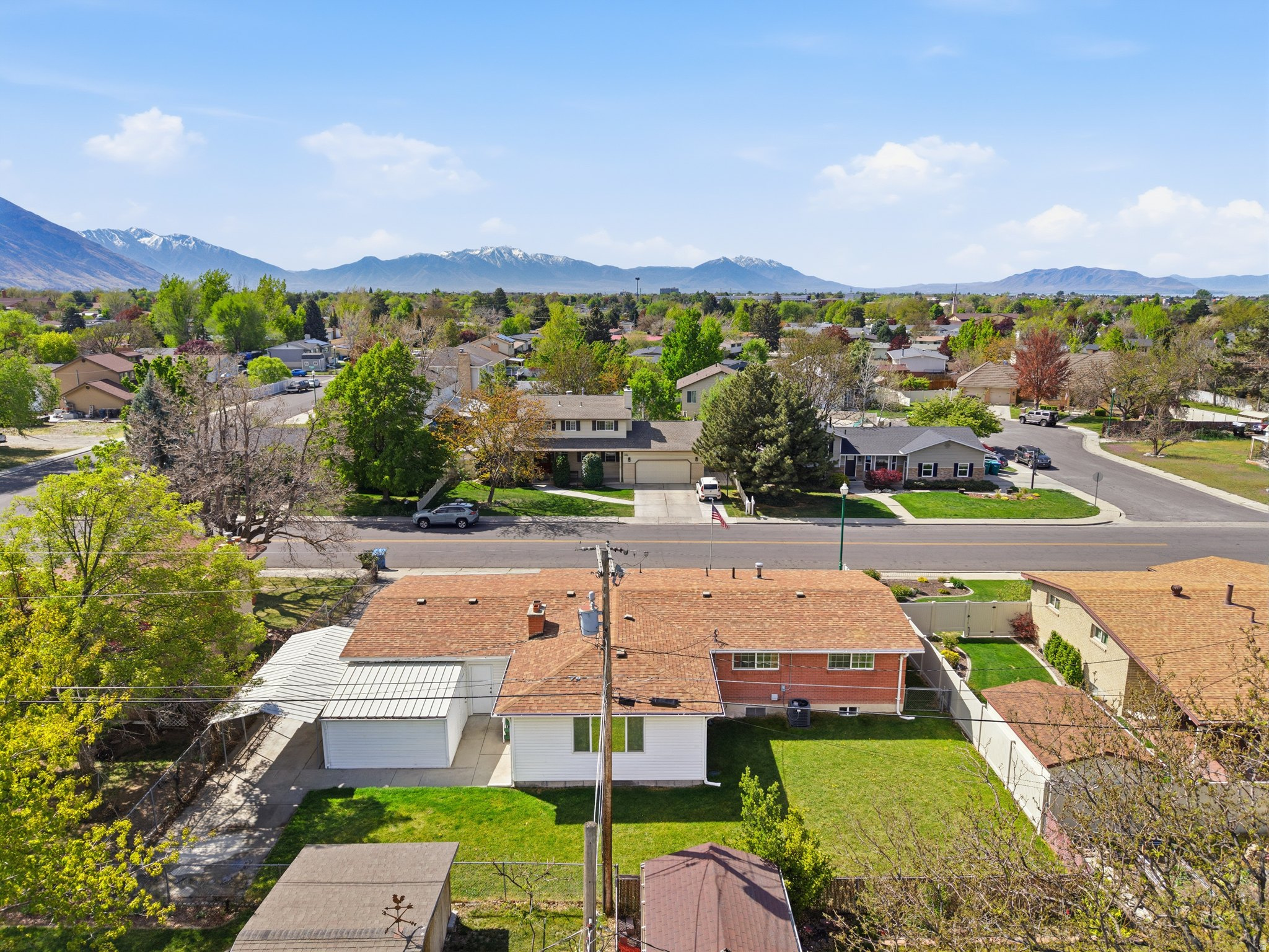 LUGAR BUENA PARK - Residential