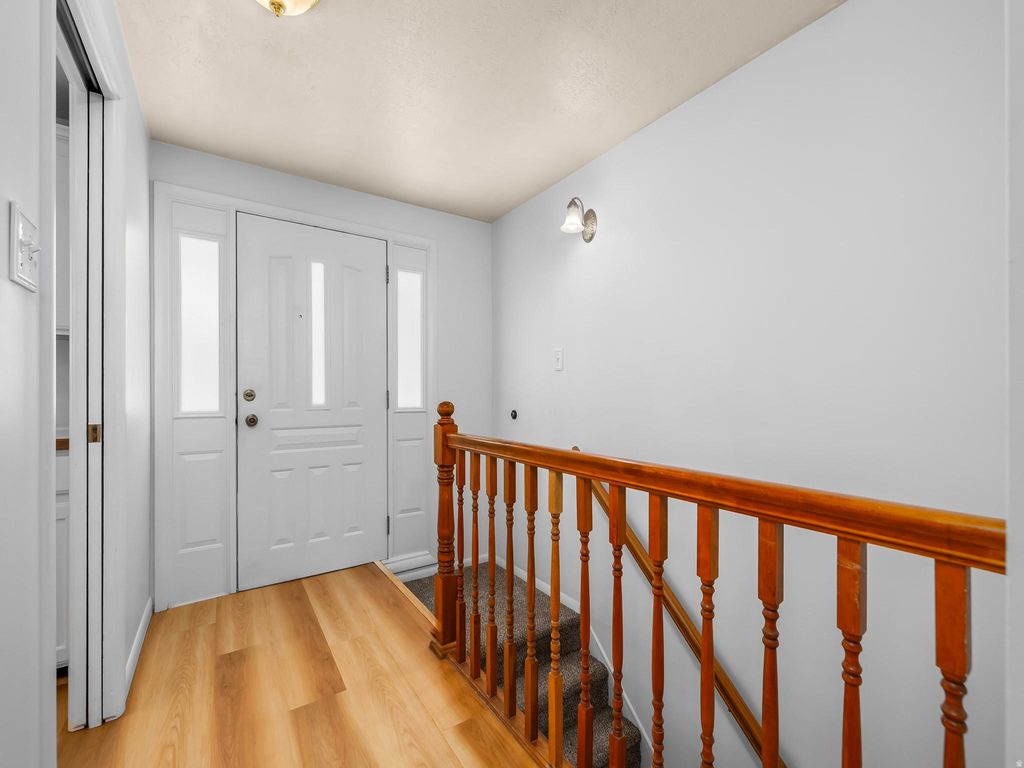 Photo of 571 E 200 N, Orem, UT 84097 (MLS # 2152376)