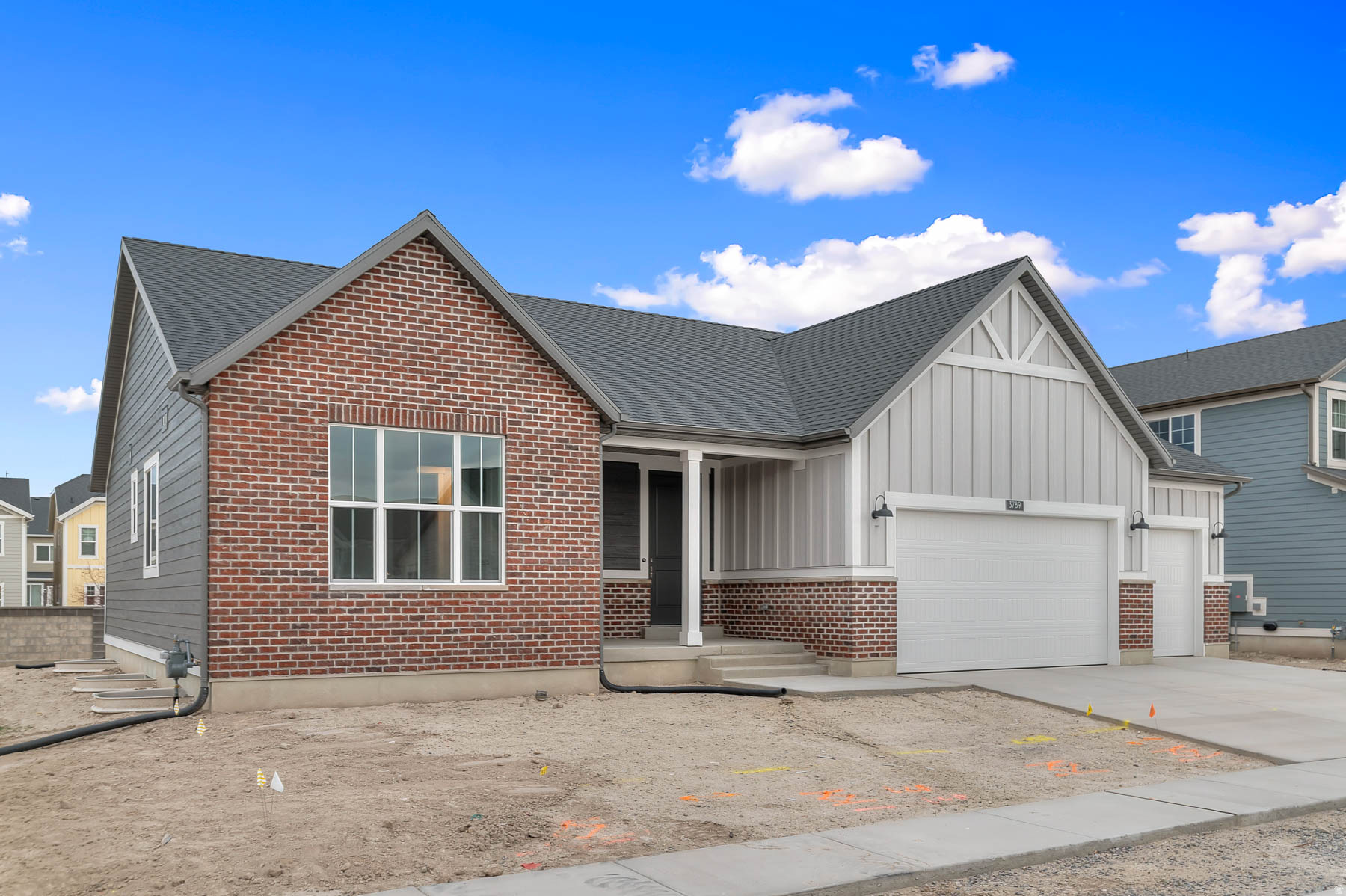 HOLBROOK FARMS 320 - Residential