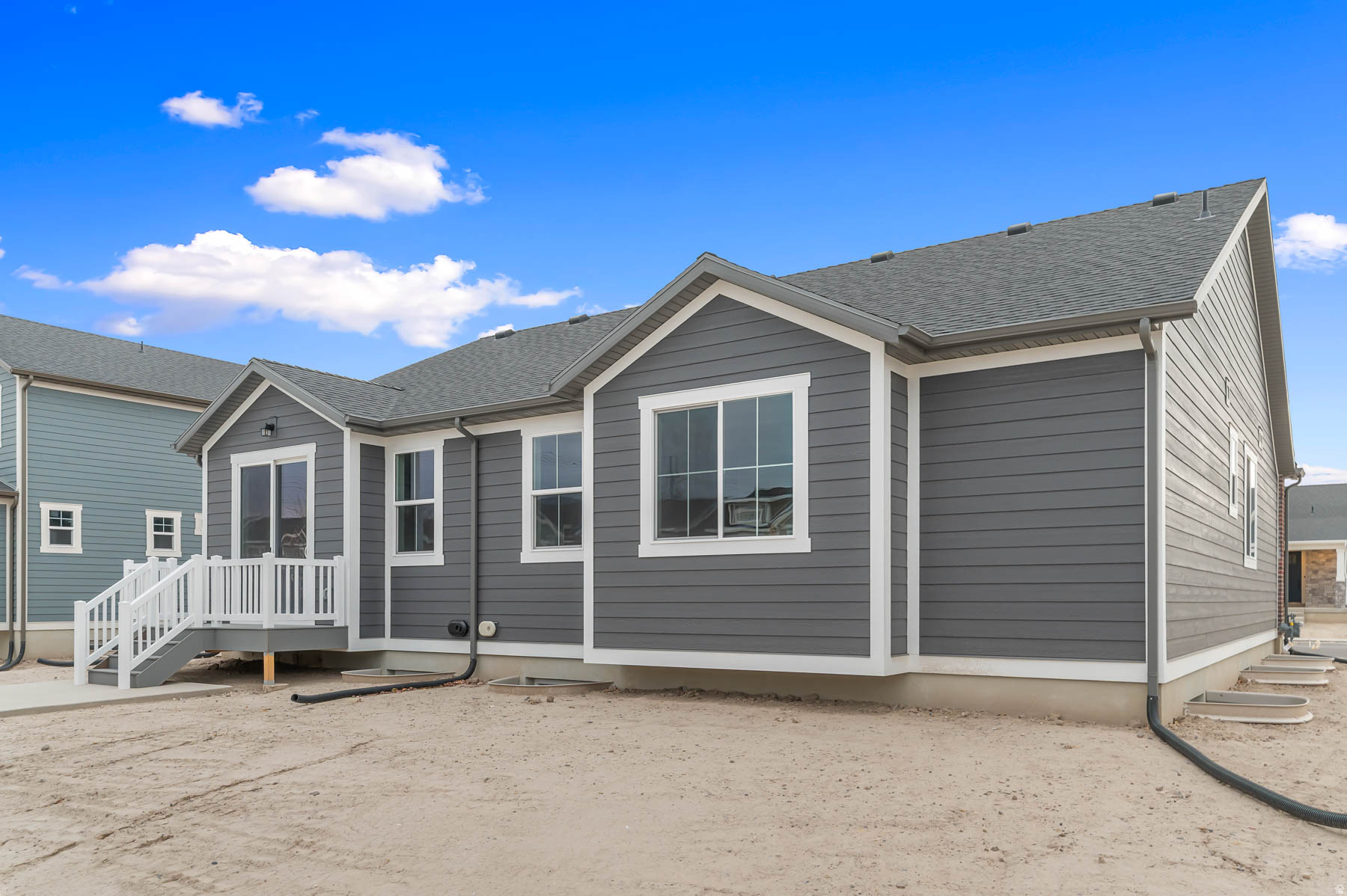 HOLBROOK FARMS 320 - Residential