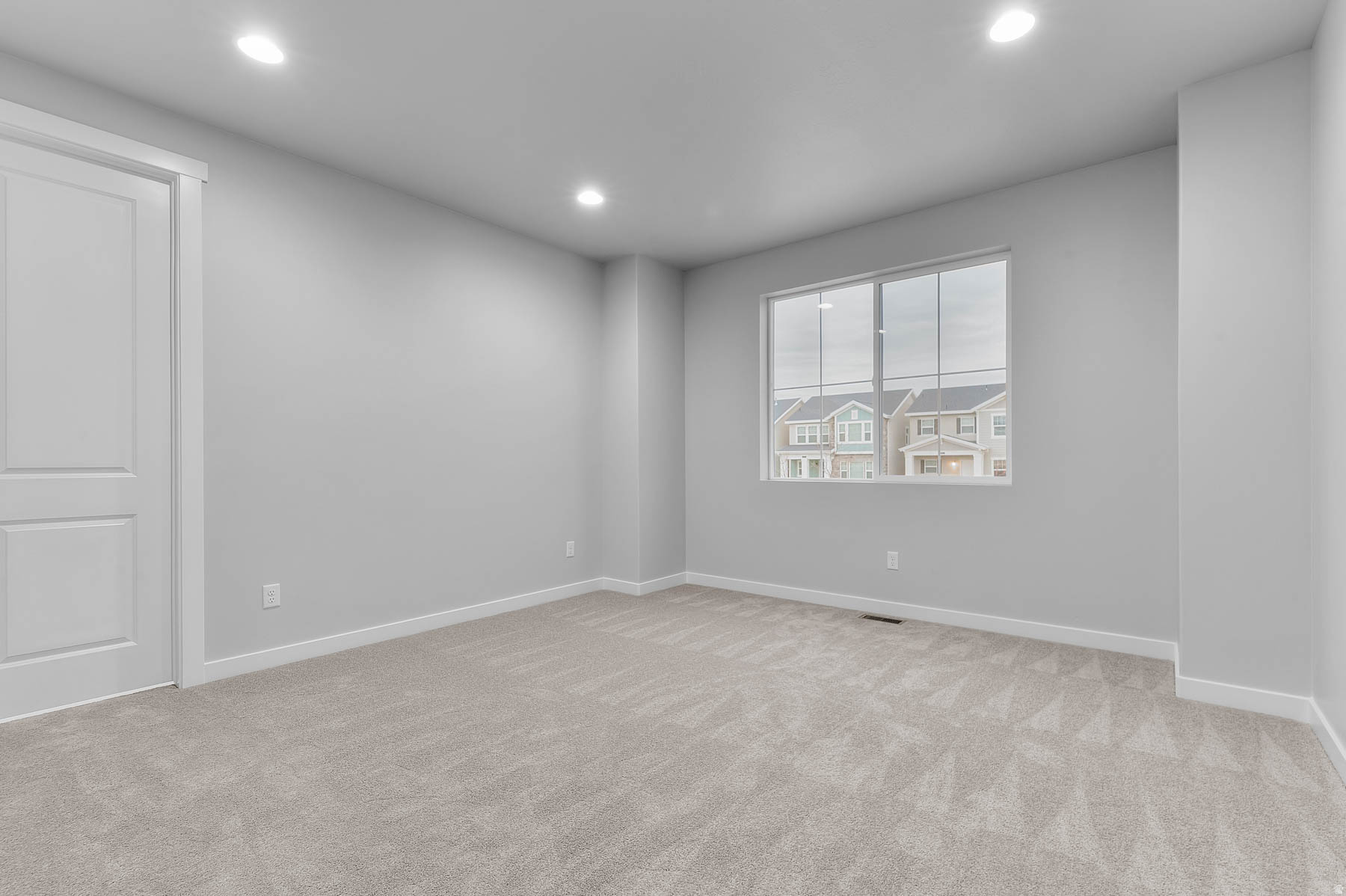 HOLBROOK FARMS 320 - Residential