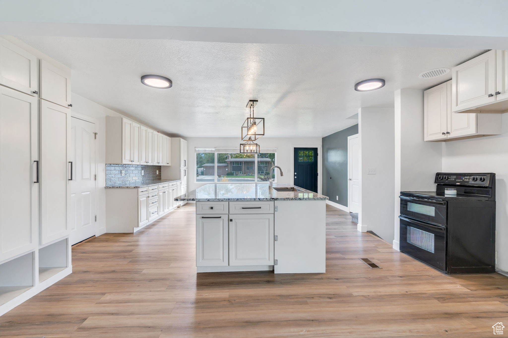 FAIROAKS - Residential