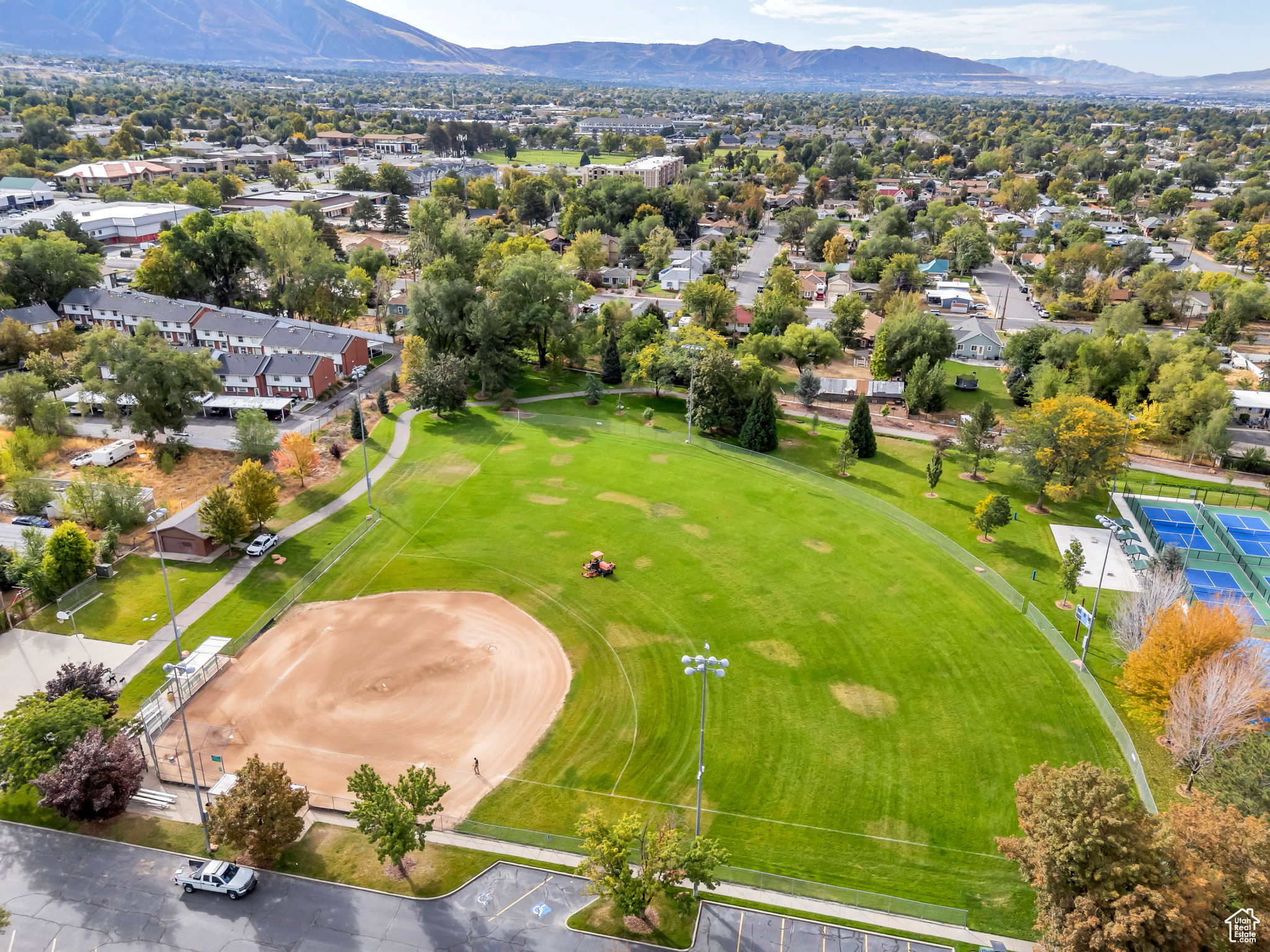 FAIROAKS - Residential