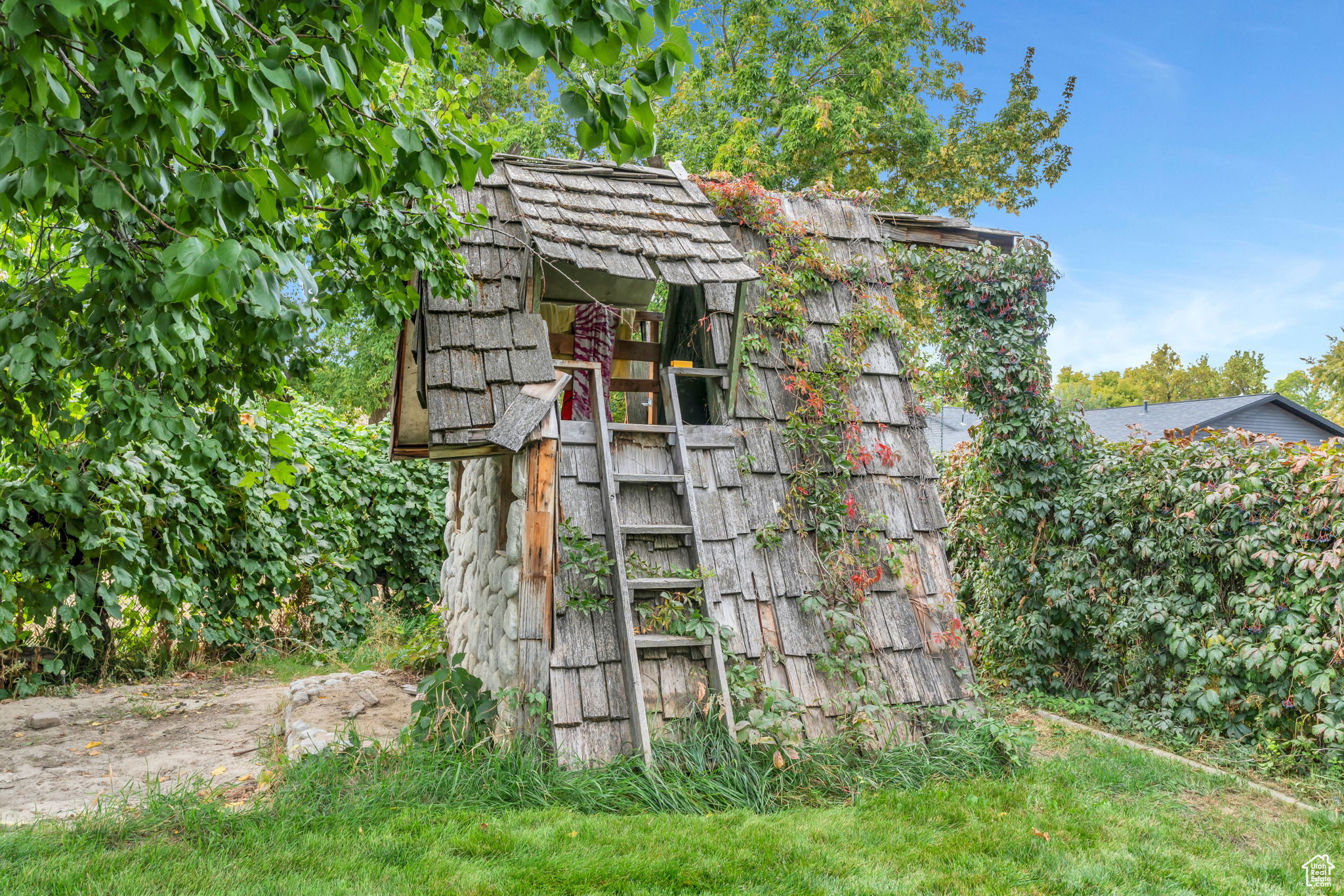 FAIROAKS - Residential