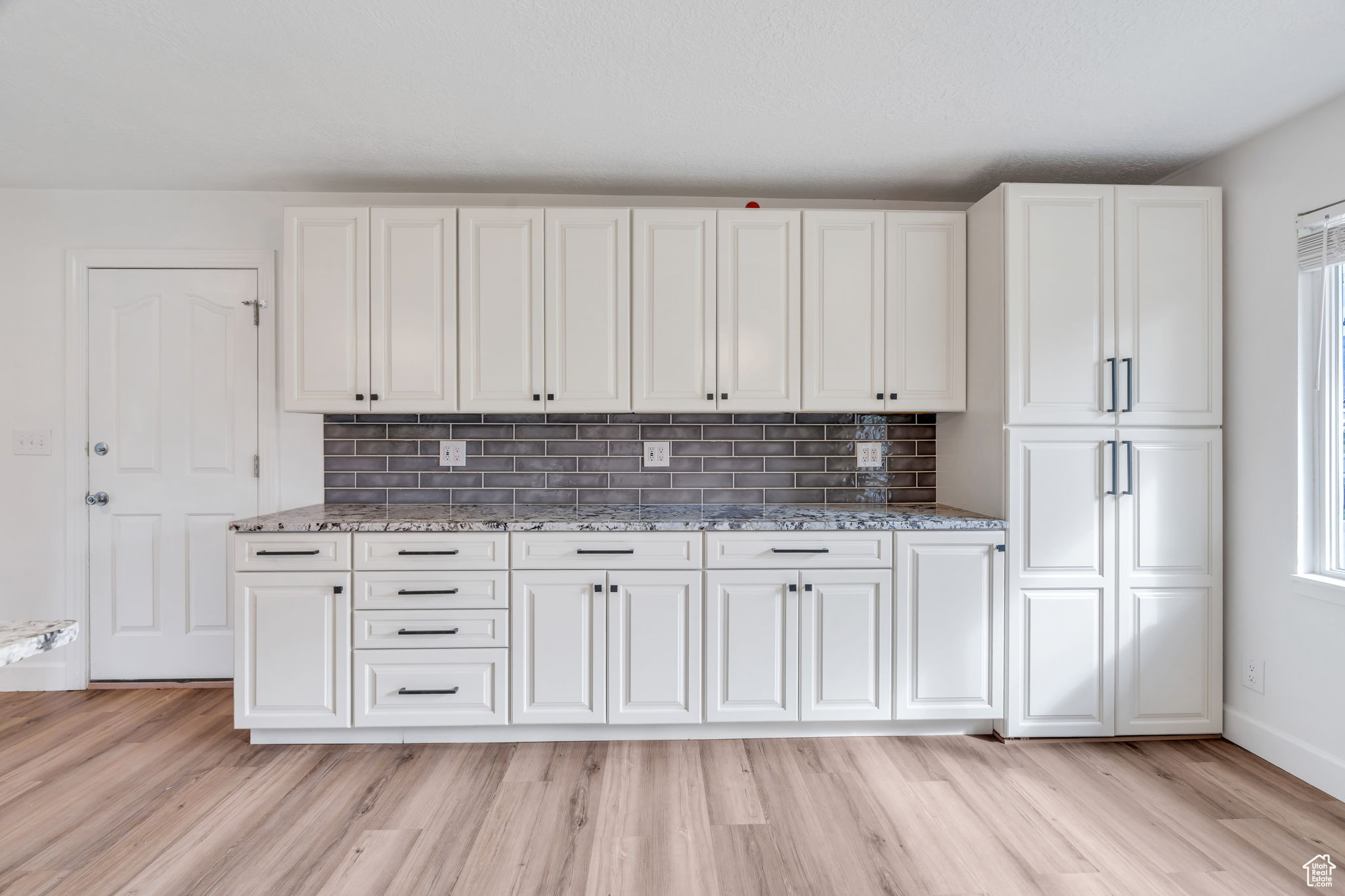 FAIROAKS - Residential