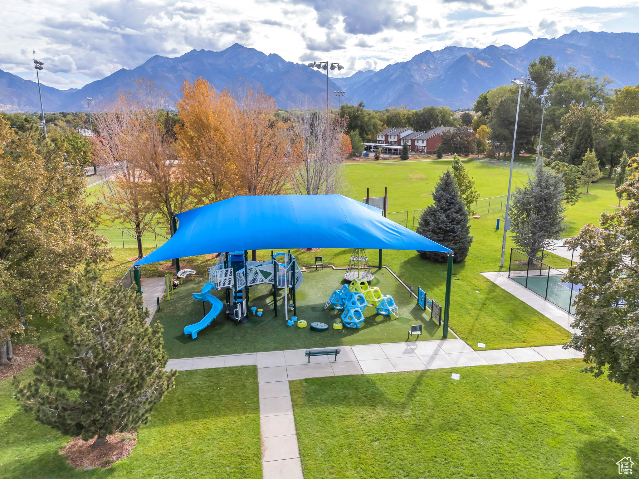 FAIROAKS - Residential