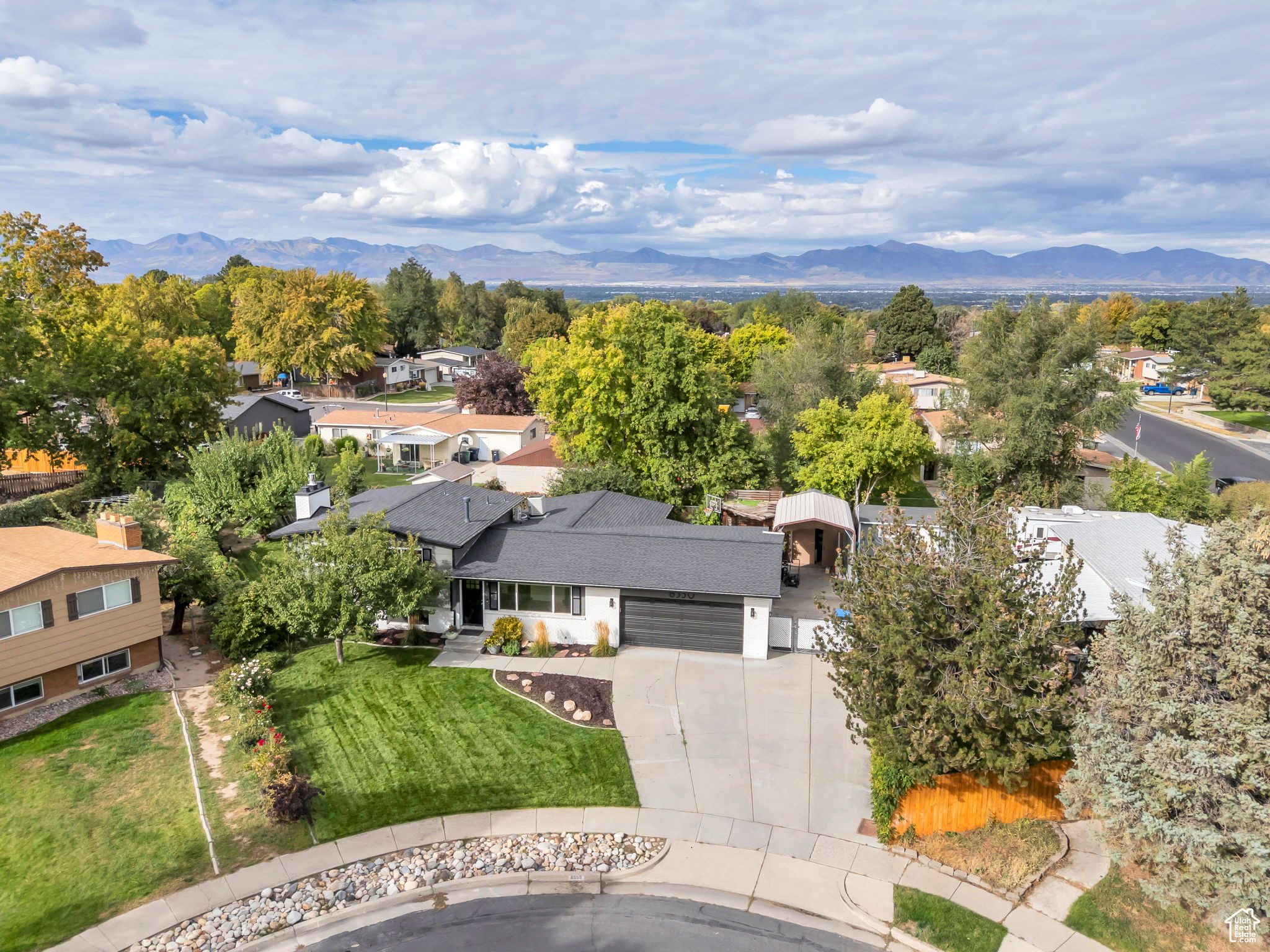 FAIROAKS - Residential