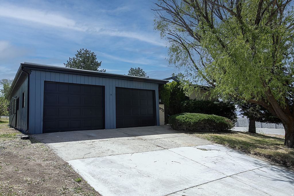 Photo of 2972 E ORSON F DR N, Layton, UT 84040 (MLS # 2153154)
