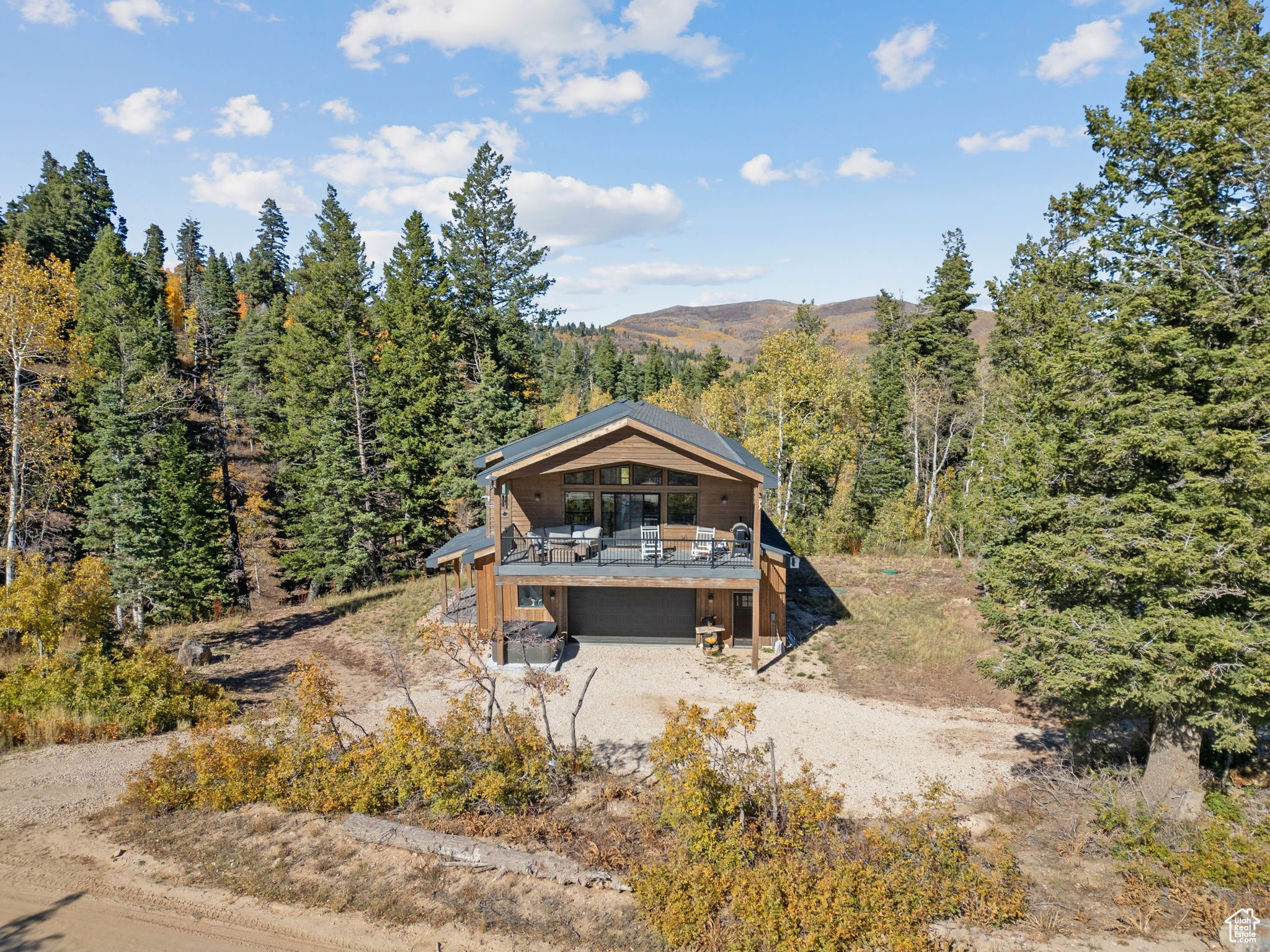 PINE MEADOW RANCH - Residential
