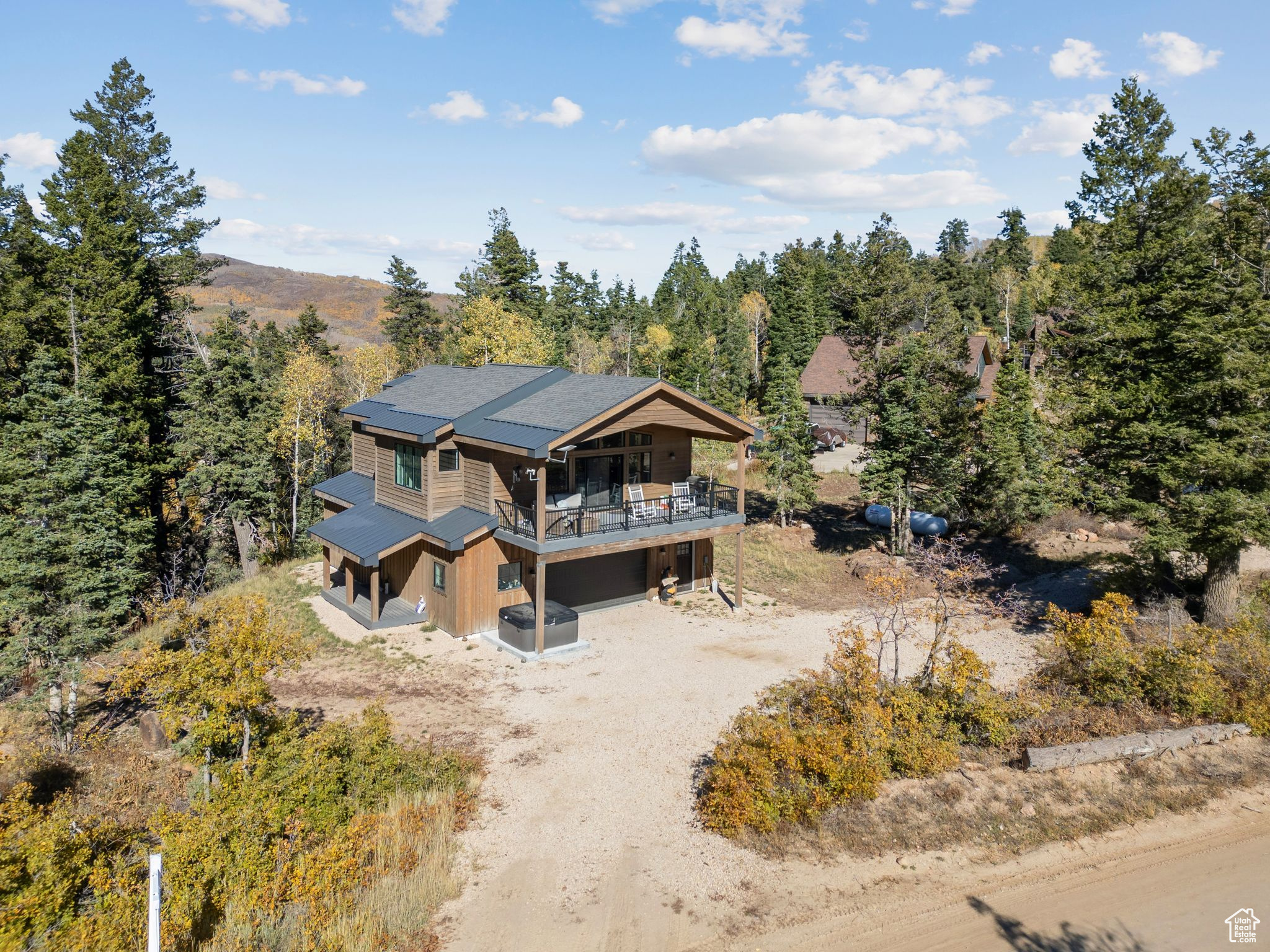 PINE MEADOW RANCH - Residential