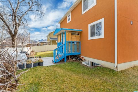 Tiny photo for 511 E HARPER PARK LN S, Salt Lake City, UT 84106 (MLS # 2139588)