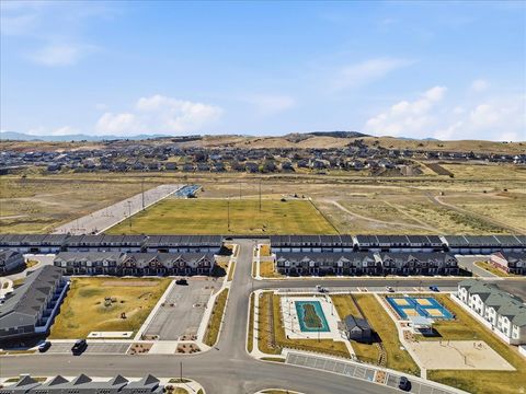 Tiny photo for 1194 W SUMMIT PKWY, Santaquin, UT 84655 (MLS # 2145625)