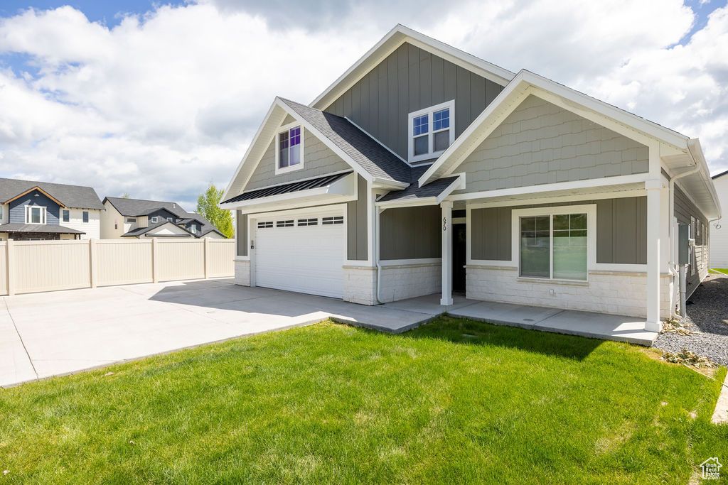 Photo of 670 N LAKE SIGHT DR, Garden City, UT 84028 (MLS # 2086494)