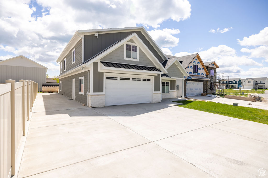 LOCHWOOD - Residential
