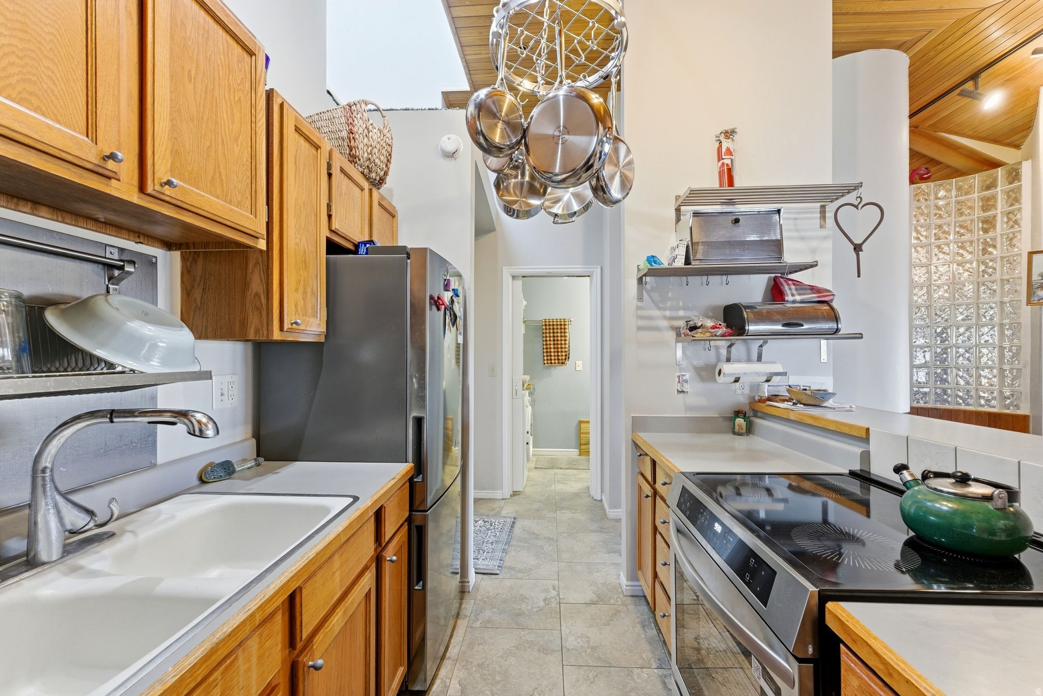 EMPIRE HOUSE - Residential