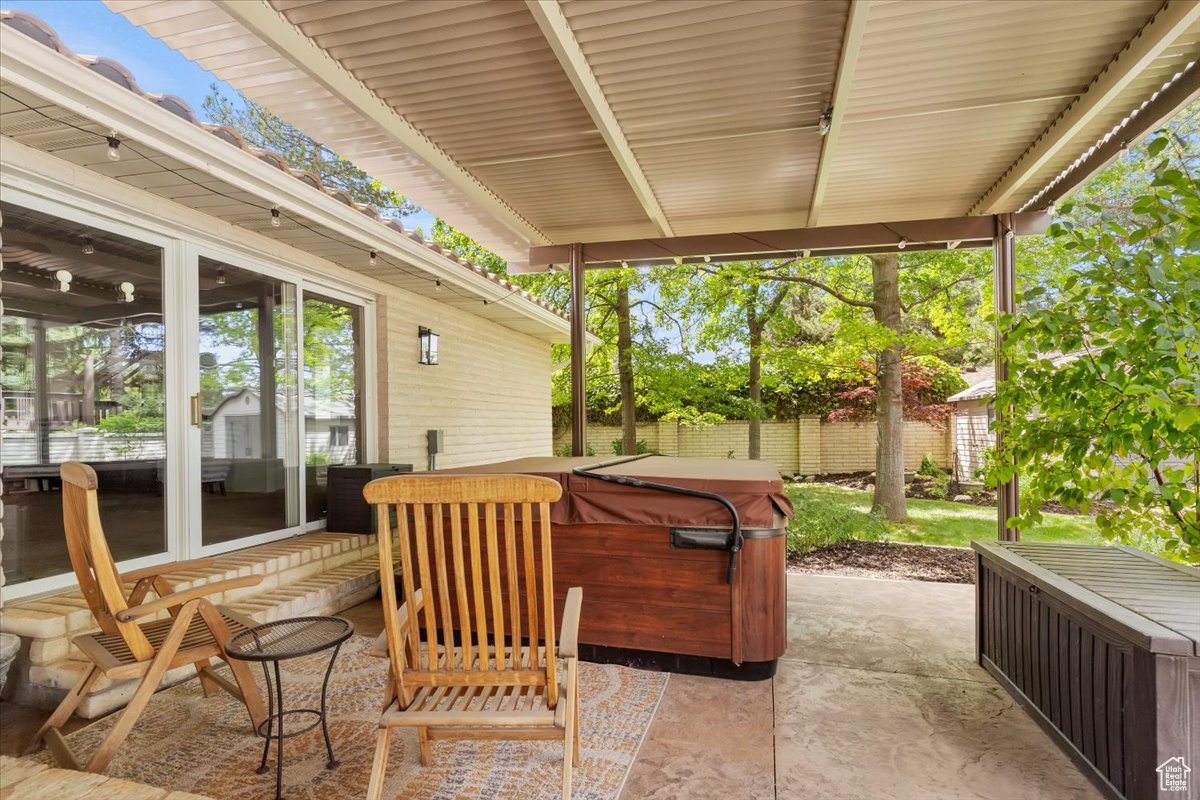 PEPPERWOOD - Residential
