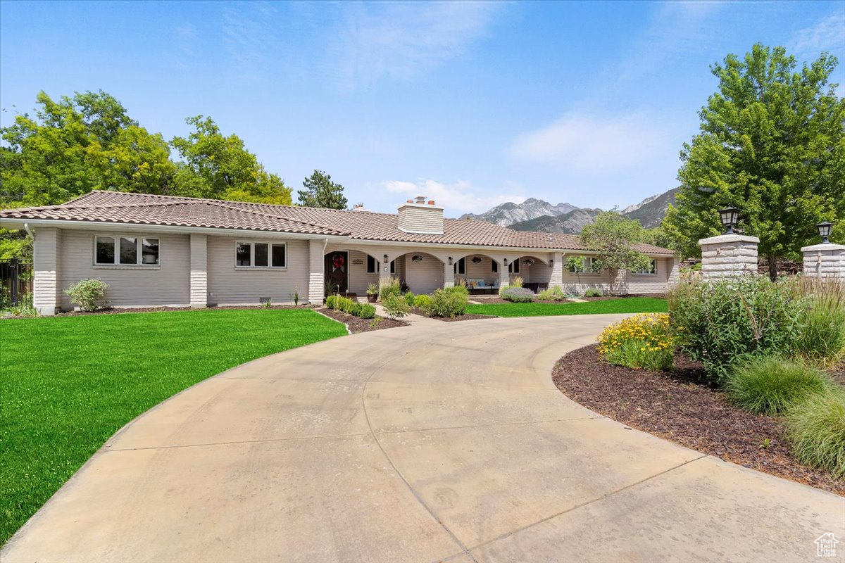 PEPPERWOOD - Residential