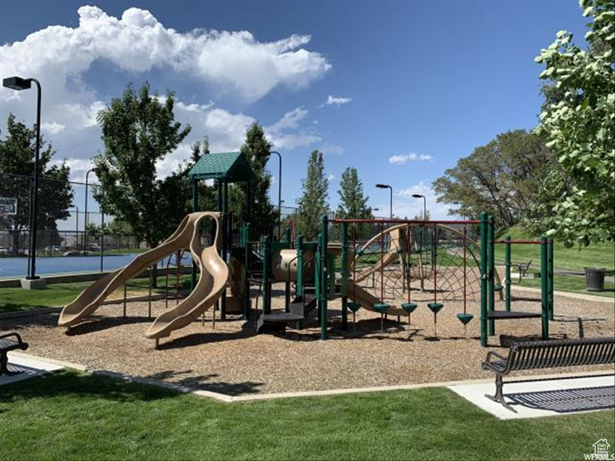 PEPPERWOOD - Residential