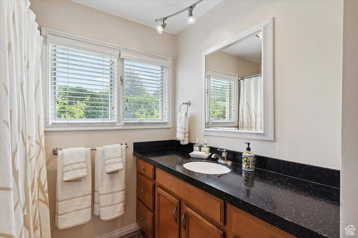 PEPPERWOOD - Residential