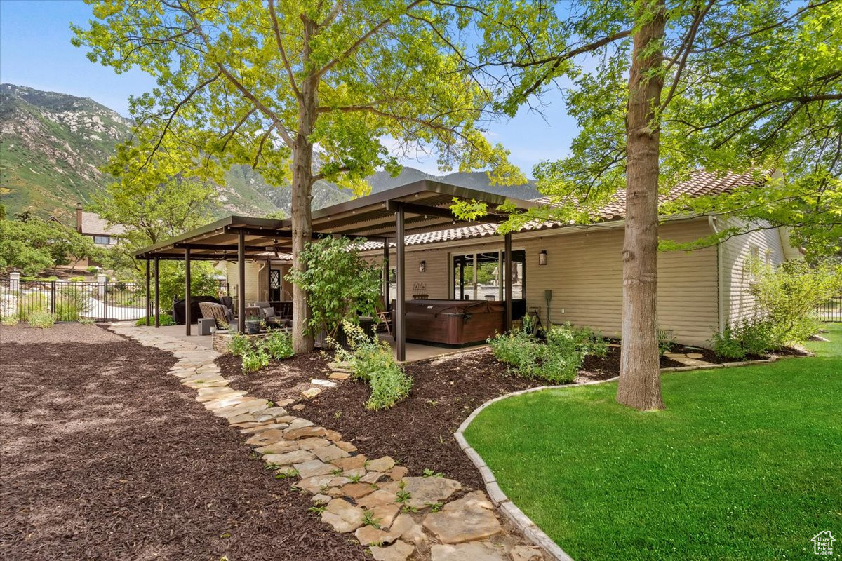 PEPPERWOOD - Residential