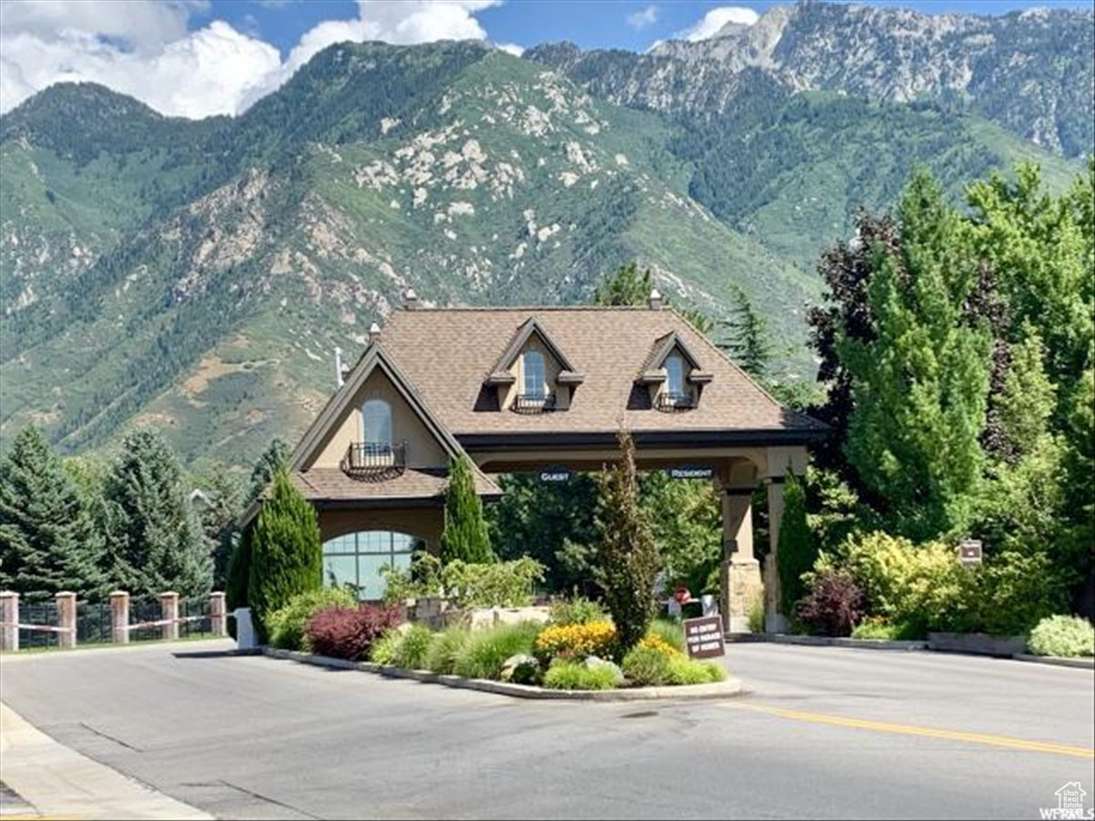 PEPPERWOOD - Residential