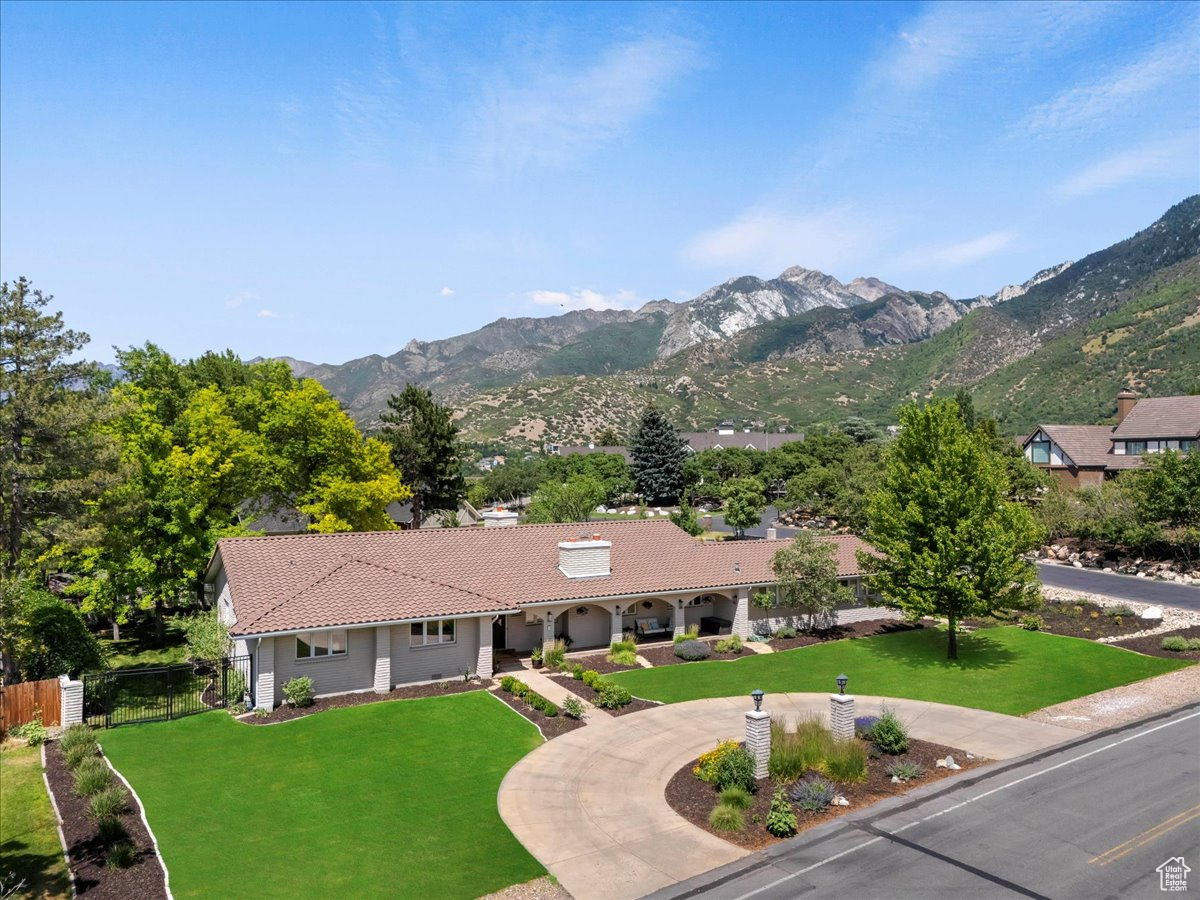 PEPPERWOOD - Residential