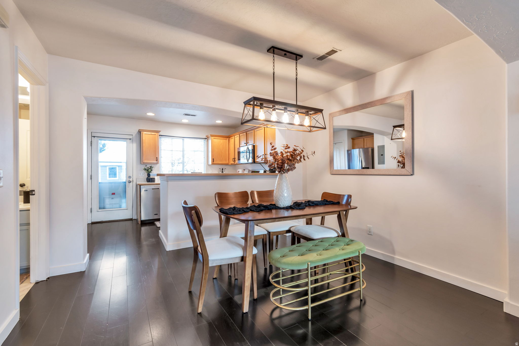 SOUTH WILLOW CREEK - Residential