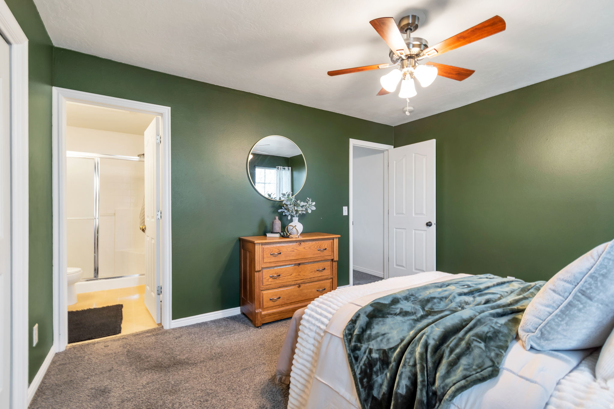 SOUTH WILLOW CREEK - Residential