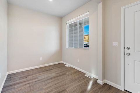 Tiny photo for 7060 N OBSIDIAN WAY, Eagle Mountain, UT 84005 (MLS # 2149732)