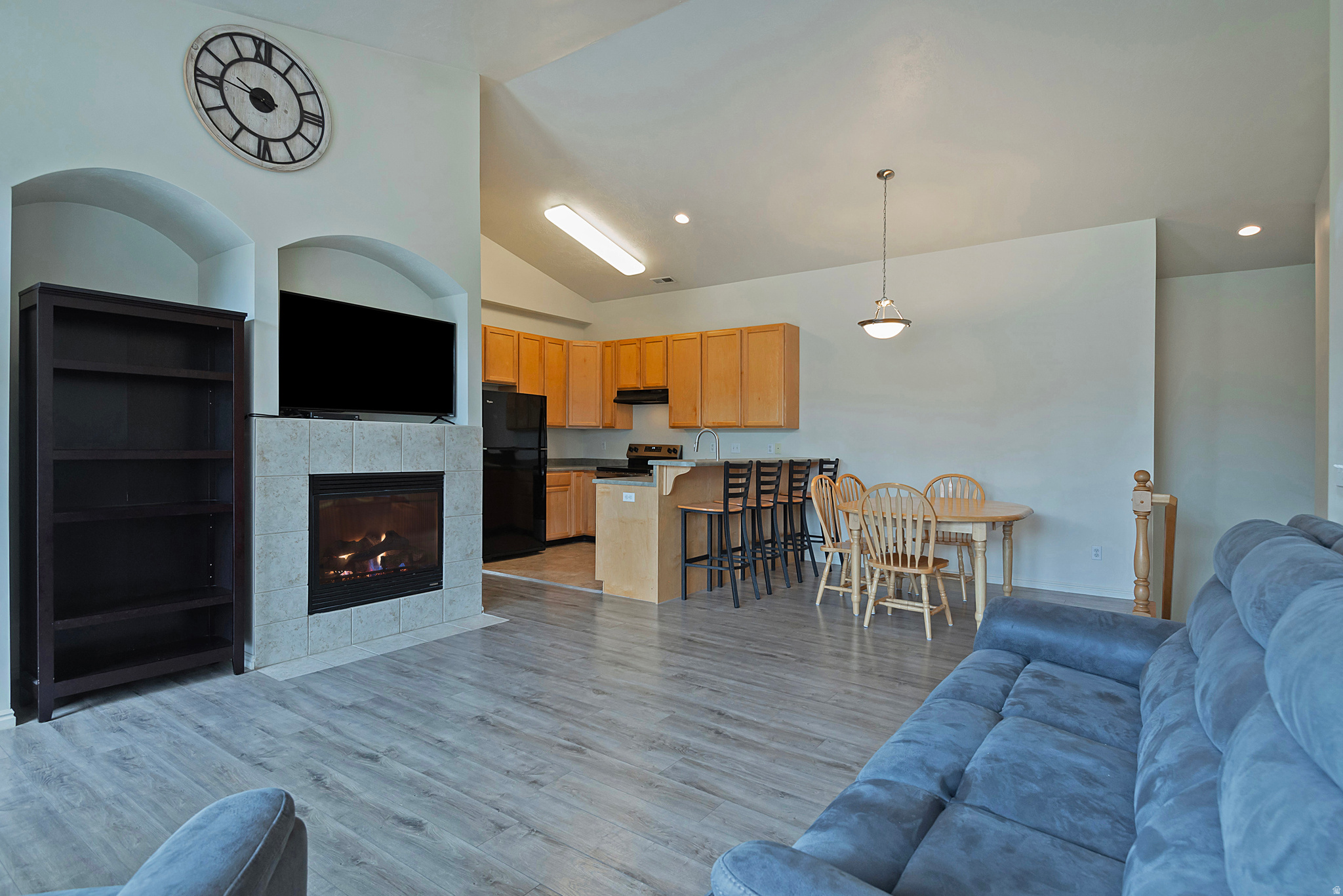 COVENTRY AT FOXBORO - Residential
