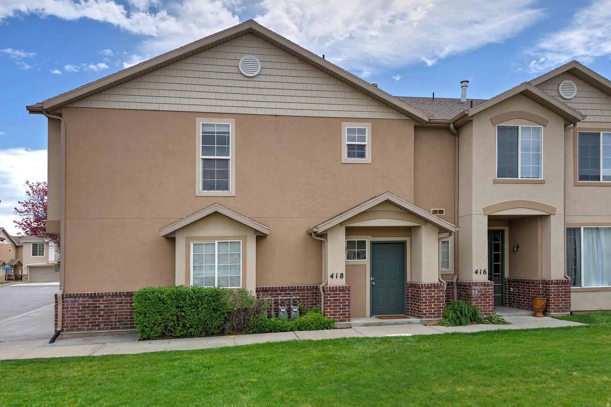 COVENTRY AT FOXBORO - Residential