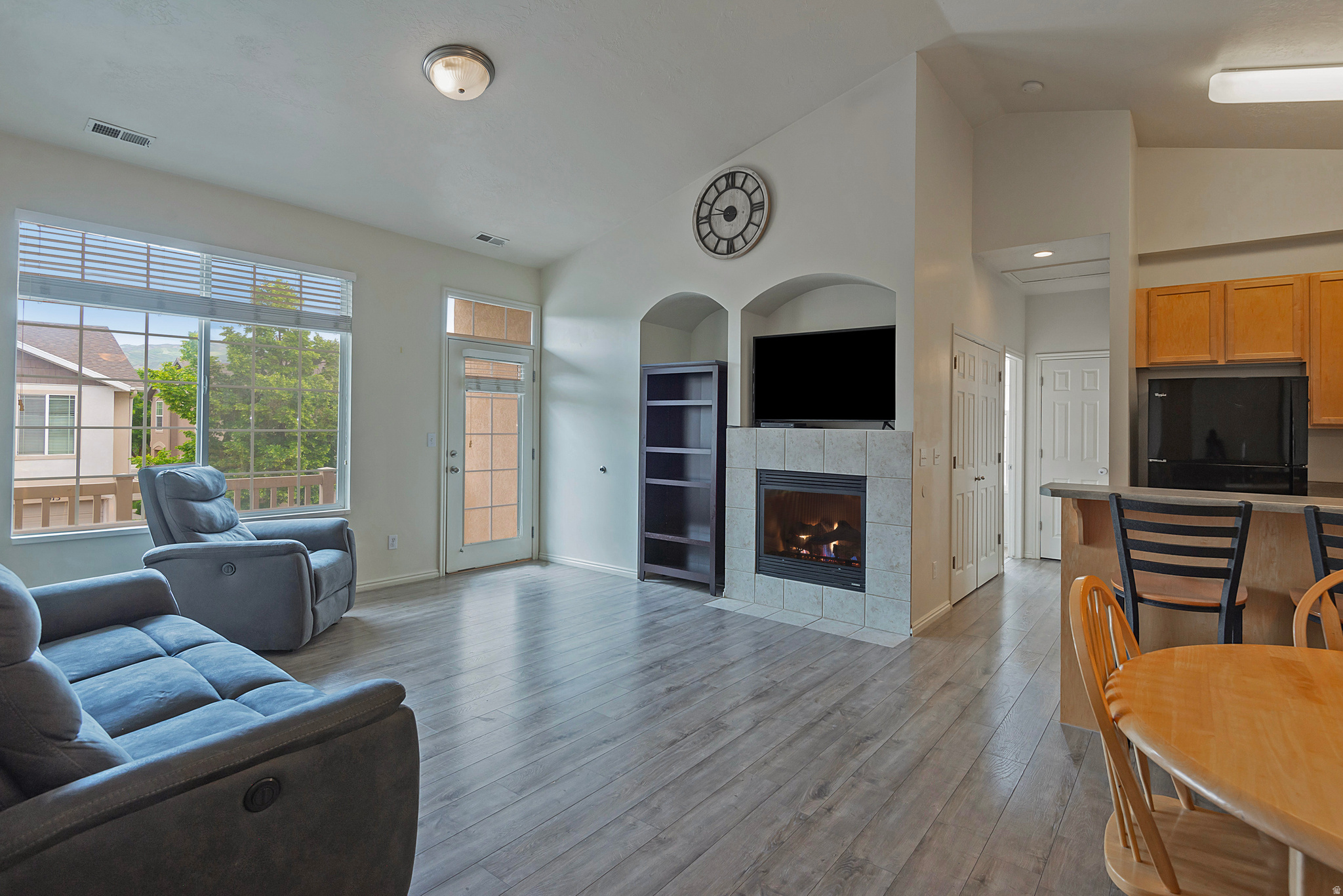 COVENTRY AT FOXBORO - Residential