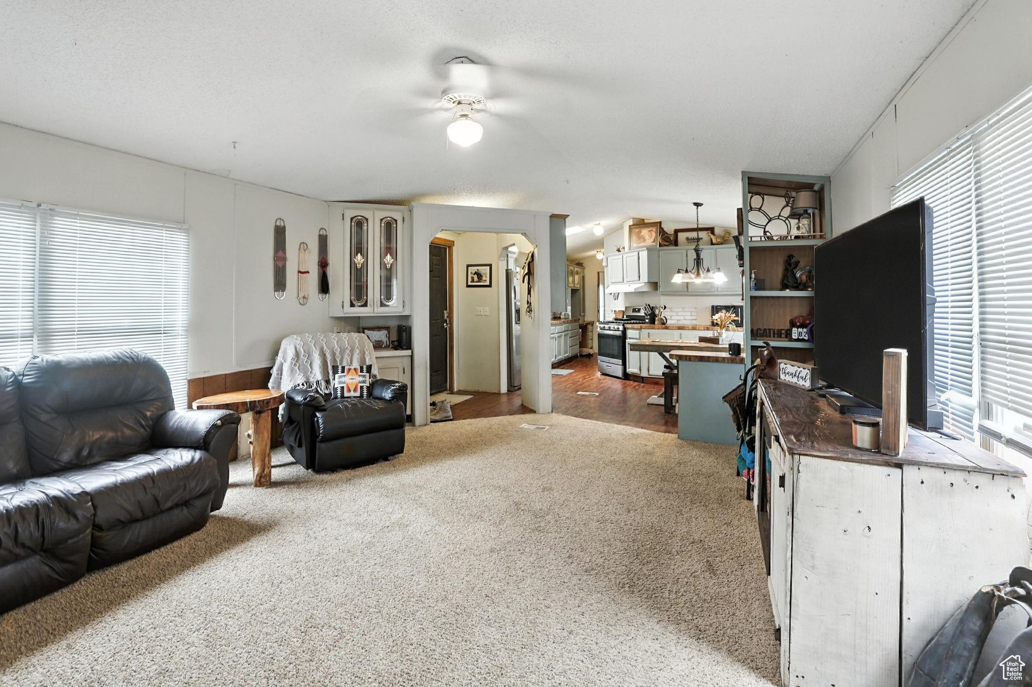 Tremonton, Utah 84337, United States, 3 Bedrooms Bedrooms, ,2 BathroomsBathrooms,Residential,Active,182201