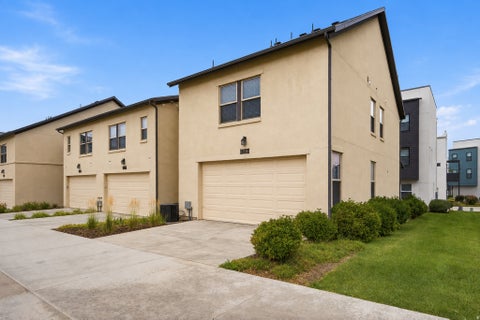 Tiny photo for 11338 S WILLOW WALK DR Dr, South Jordan, UT 84009 (MLS # 2178862)