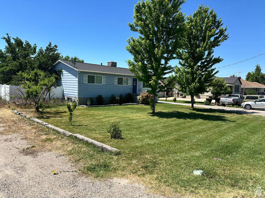 Photo of 2593 N 2000 W, Clinton, UT 84015 (MLS # 2173621)