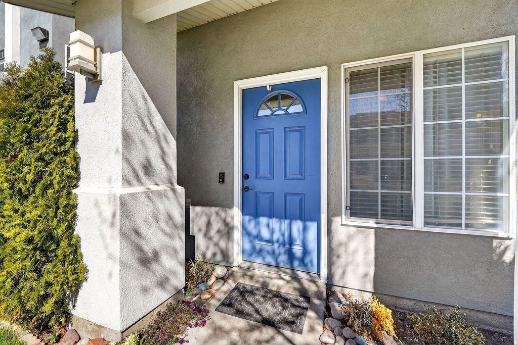 Photo of 475 N REDWOOD RD W #88, Salt Lake City, UT 84116 (MLS # 2144720)