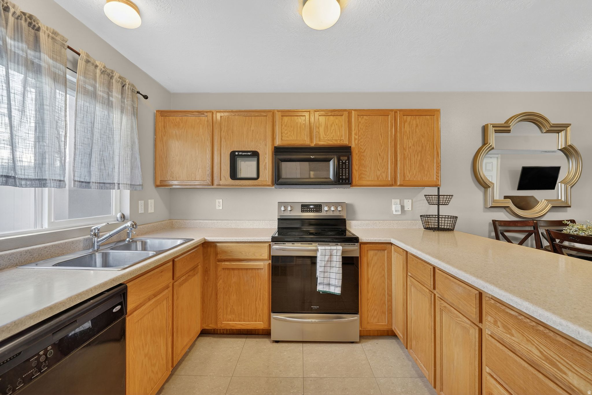 WINGATE VILLAGE - Residential