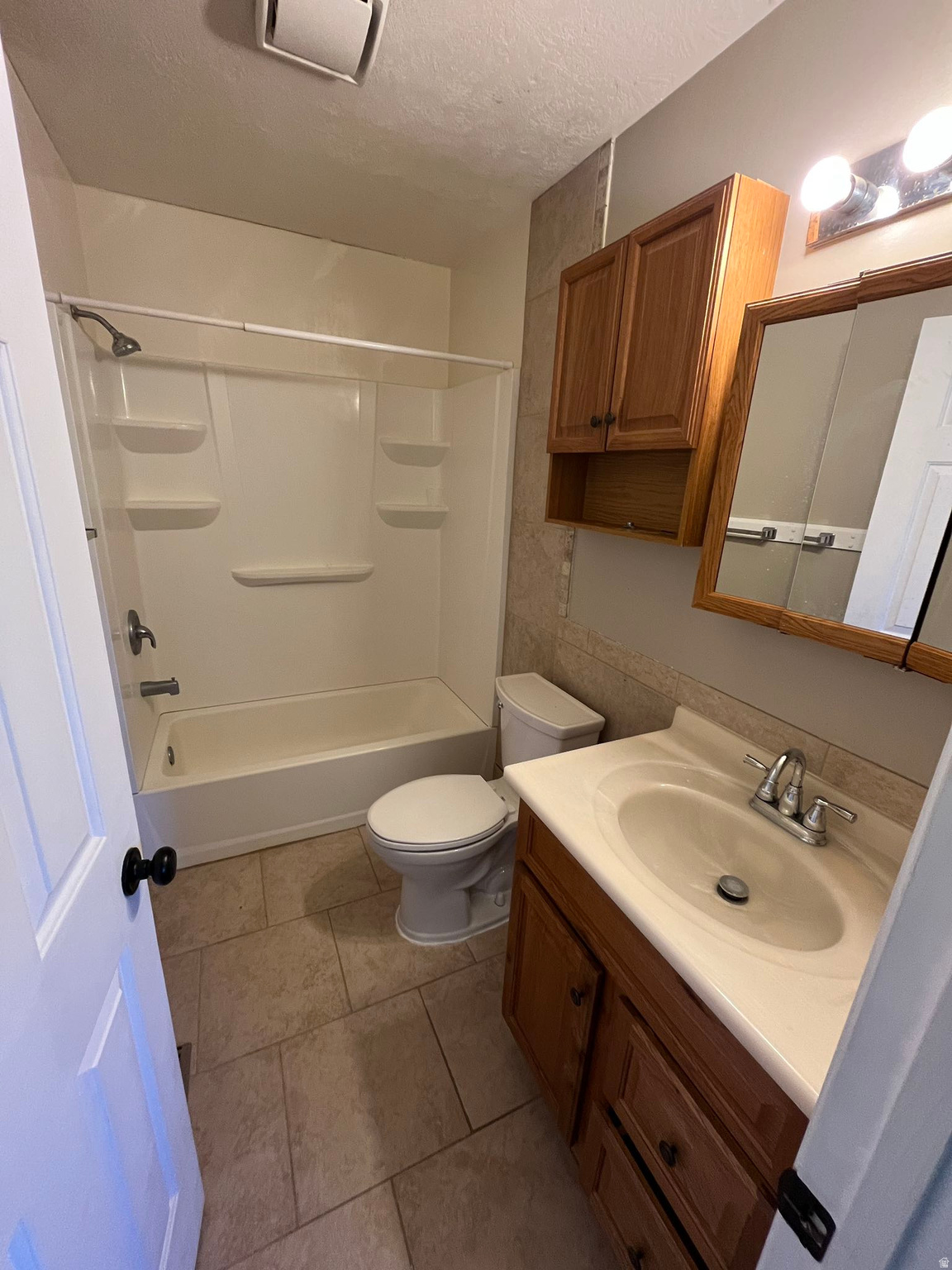 COUNTRY CLUB SUB - Residential