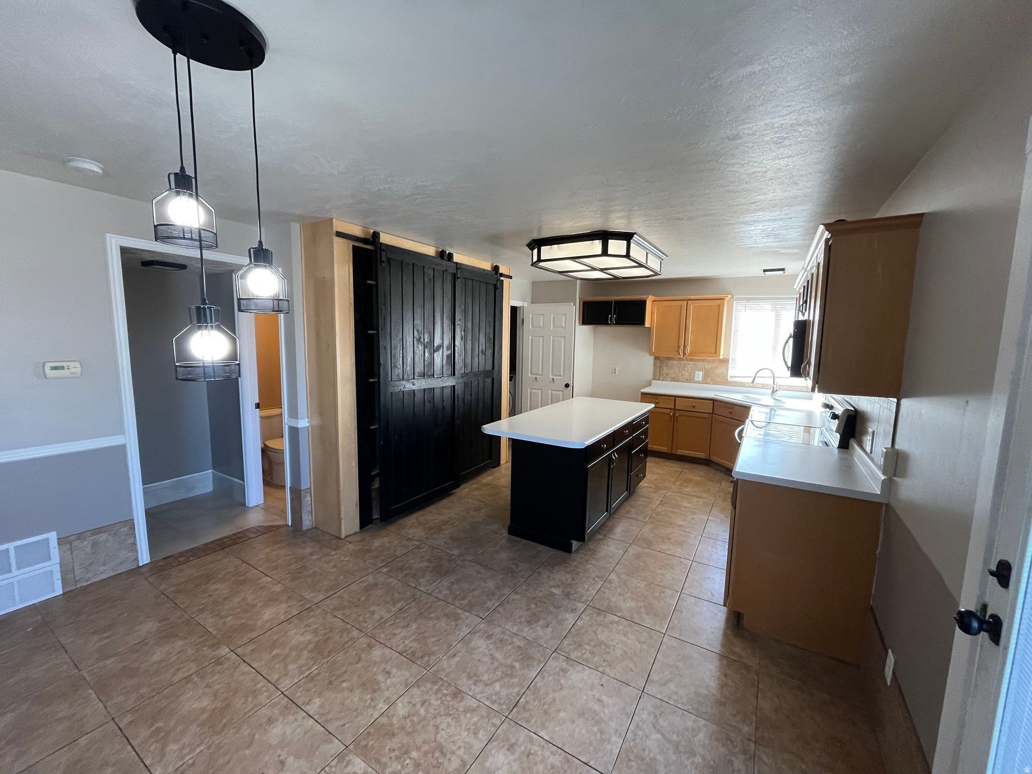 COUNTRY CLUB SUB - Residential