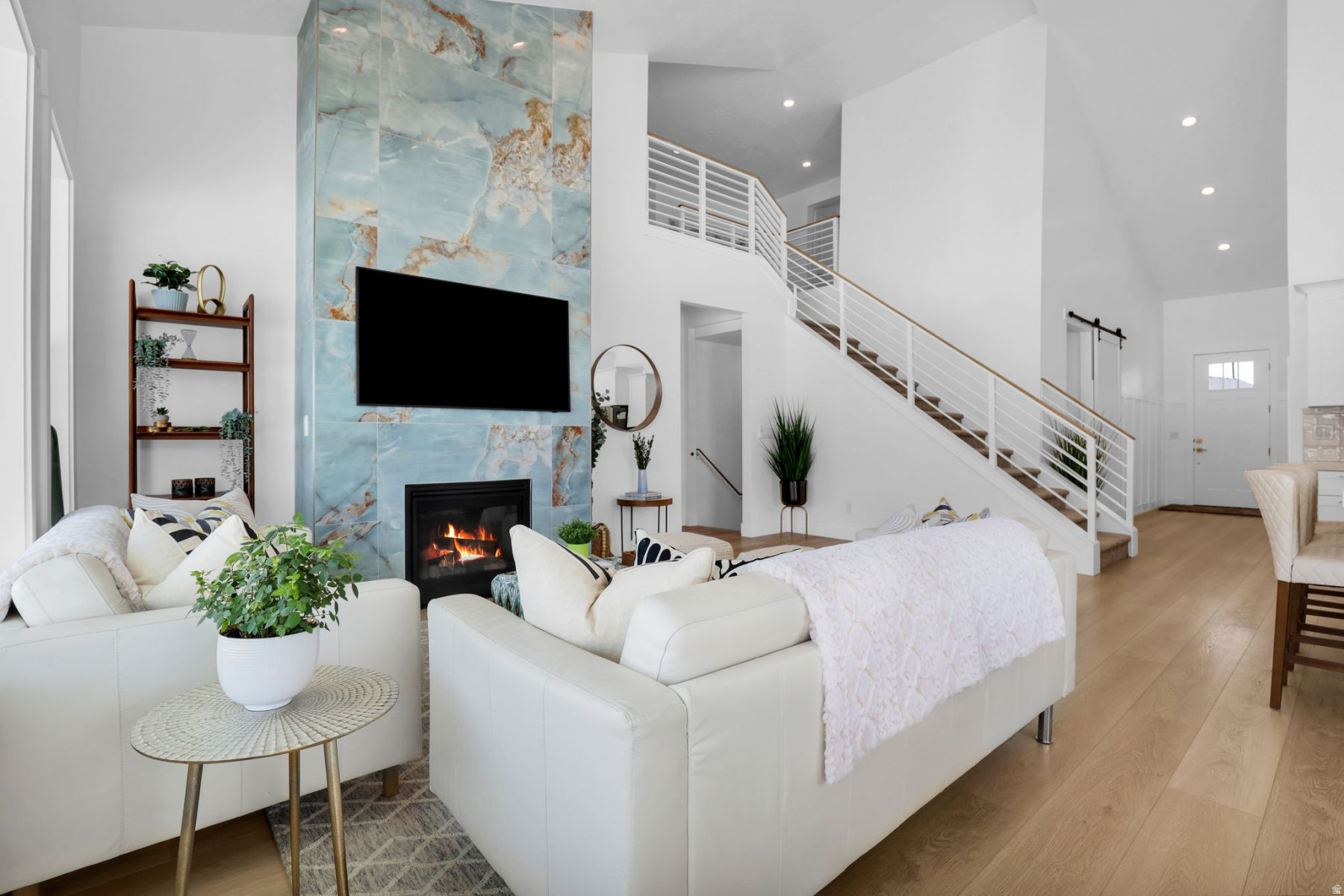 SCOTCH FIELDS - Residential